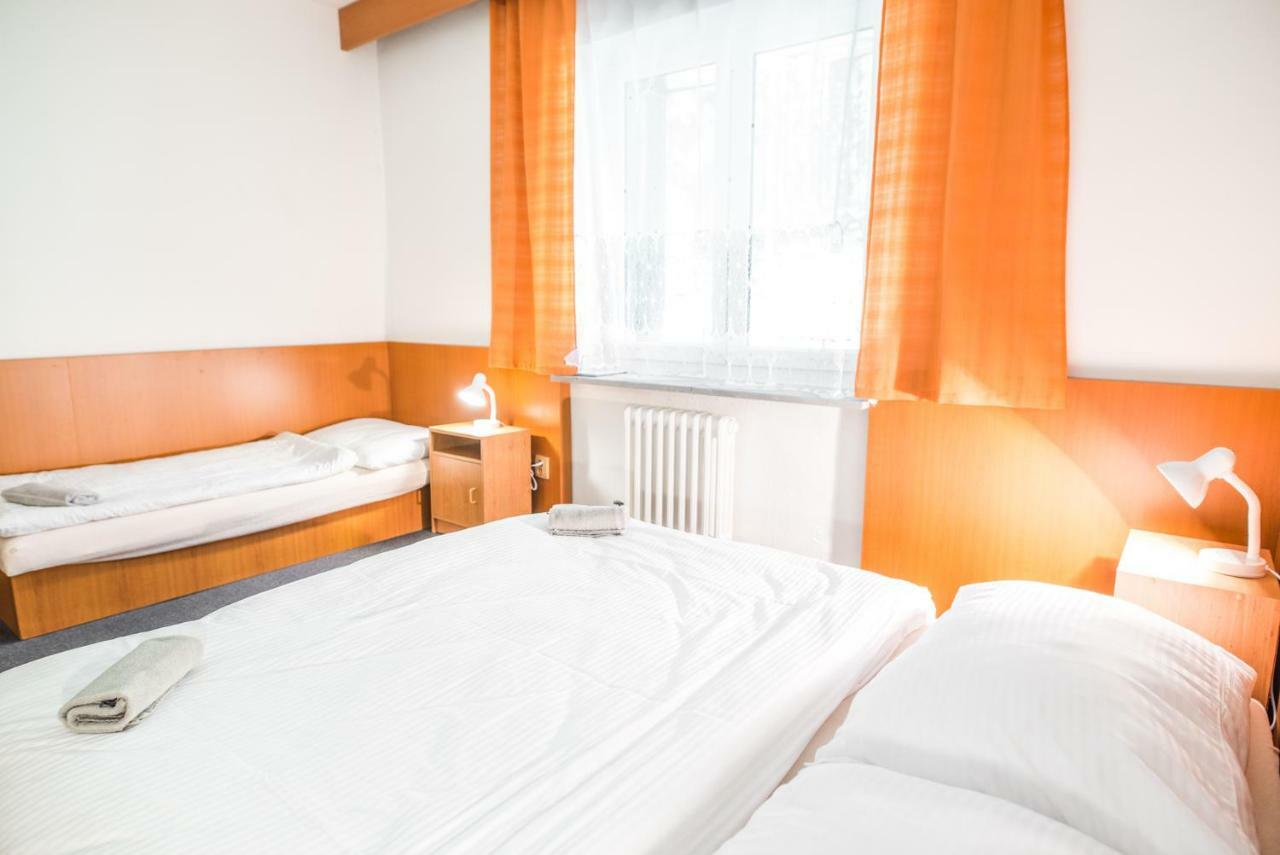Horsky Hotel Kozubova Dolní Lomná 外观 照片