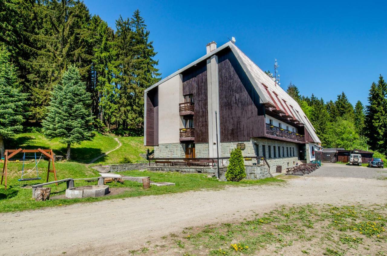 Horsky Hotel Kozubova Dolní Lomná 外观 照片