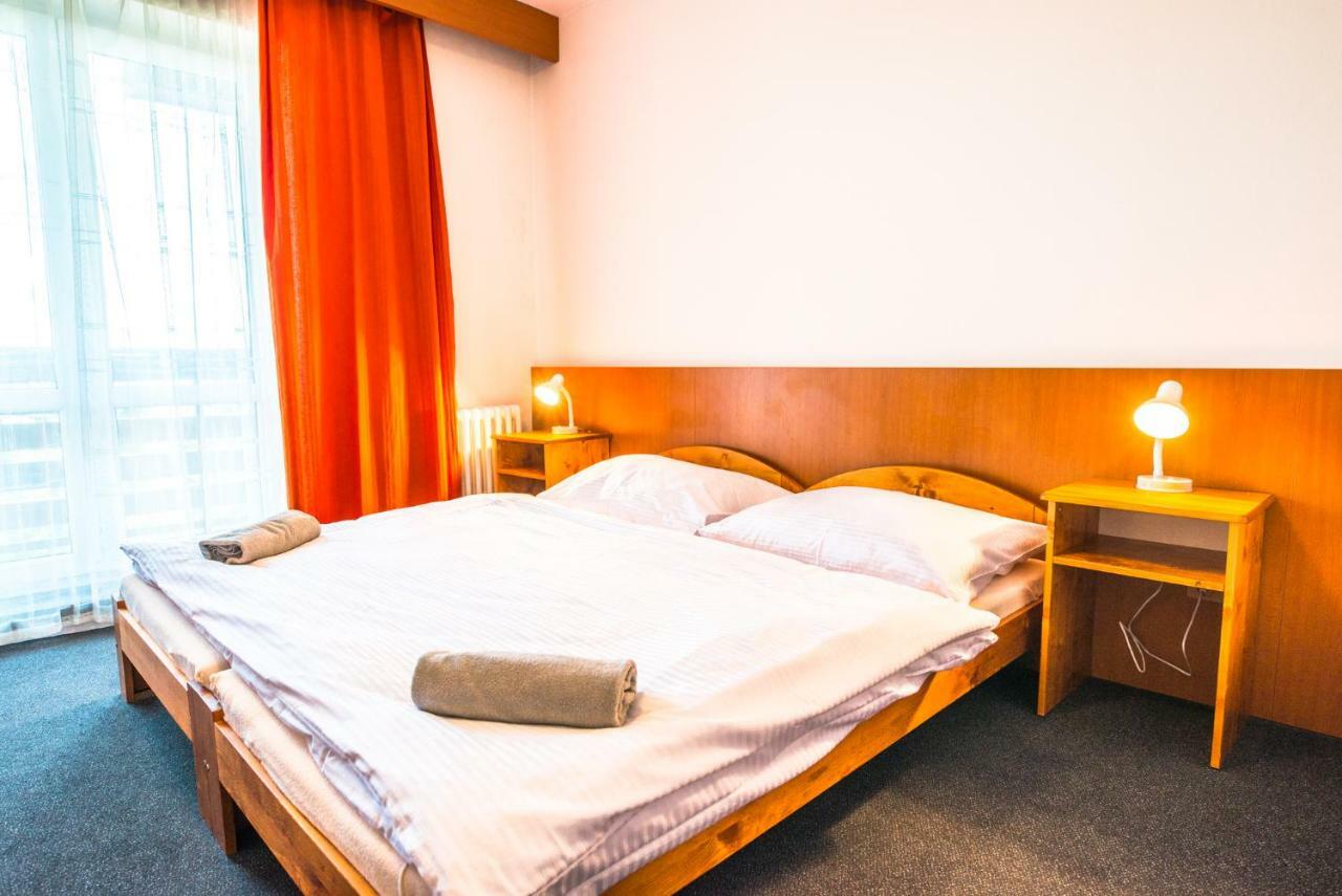 Horsky Hotel Kozubova Dolní Lomná 外观 照片